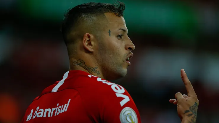 Nico López ficou conhecido pela passagem que teve no Internacional.