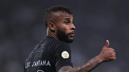 Alex Santana perdeu muito espaço com Dorival Júnior