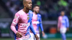SP - SAO PAULO - 19/10/2023 - BRASILEIRO A 2023, PALMEIRAS X ATLETICO-MG - Mayke jogador do Palmeiras durante partida contra o Atletico-MG no estadio Arena Allianz Parque pelo campeonato Brasileiro A 2023. Foto: Marcello Zambrana/AGIF