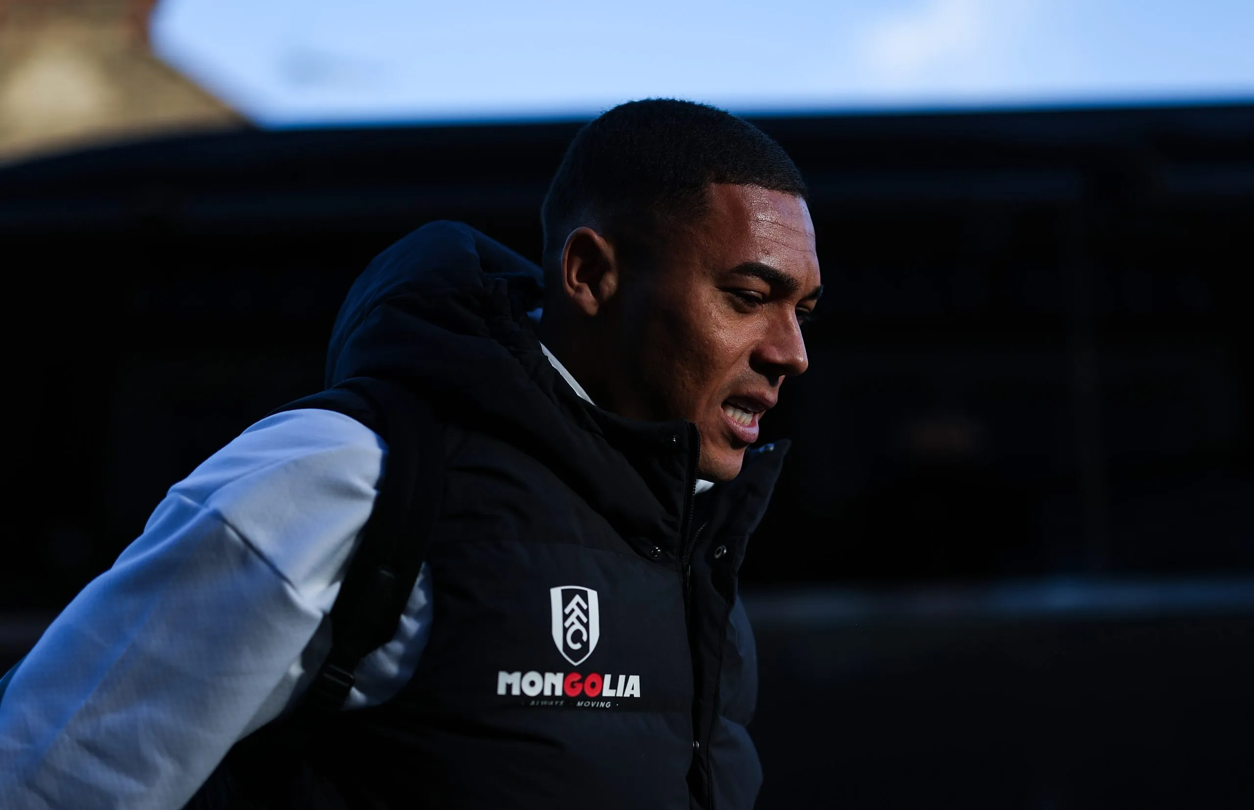 LONDON, ENGLAND – DECEMBER 22: Carlos Vinicius of Fulham arrives off the team bus prior to the Premier League match between Fulham FC and Southampton FC at Craven Cottage on December 22, 2024 in London, England. (Photo by Ryan Pierse/Getty Images)