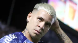 SP - SANTOS - 02/03/2025 - PAULISTA 2025, SANTOS X BRAGANTINO - Soteldo jogador do Santos durante aquecimento antes da partida contra o Bragantino no estadio Vila Belmiro pelo campeonato Paulista 2025.