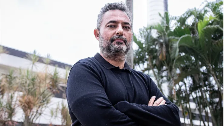Alexandre Mattos conhece as dependências do CT Rei Pelé - Foto: Raul Baretta/ Santos FC