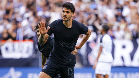 Gustavo Henrique jogador do Corinthians comemora seu gol durante partida contra o Vasco no estádio Arena Corinthians pelo campeonato Brasileiro A 2024.