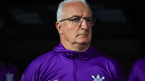 SP - SAO PAULO - 01/06/2025 - BRASILEIRO A 2025, CORINTHIANS X VITORIA - Dorival Jr tecnico do Corinthians durante partida contra o Vitoria no estadio Arena Corinthians pelo campeonato Brasileiro A 2025. Foto: Fabio Giannelli/AGIF