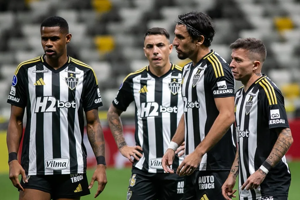 Júnior Santos ainda não teve grande desempenho no Galo. Foto: Fernando Moreno/AGIF