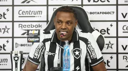 Kaio Pantaleão foi apresentado pelo Botafogo. Foto: Vitor Silva/Botafogo