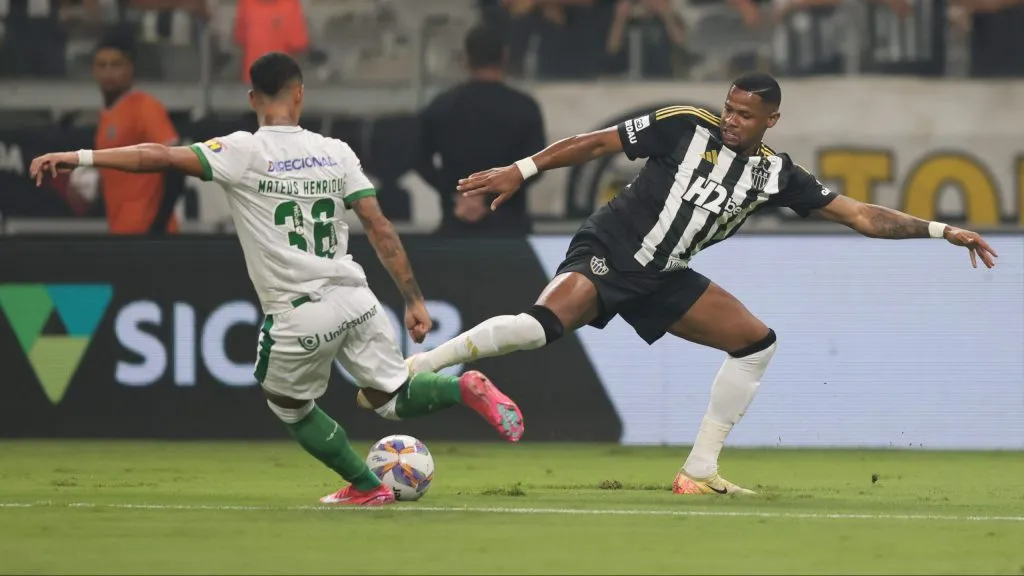 Júnior Santos jogador do Atlético-MG durante partida contra o América-MG no estádio Mineirão pelo campeonato Mineiro 2025. Foto: Gilson Lobo/AGIF