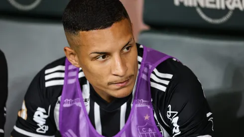 Arana tem o futuro incerto - Foto: Gilson Junio/AGIF.