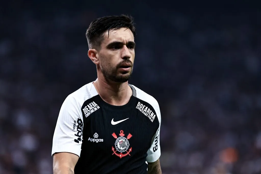 Meio-campista em ação pelo Timão. Foto: Fabio Giannelli/AGIF