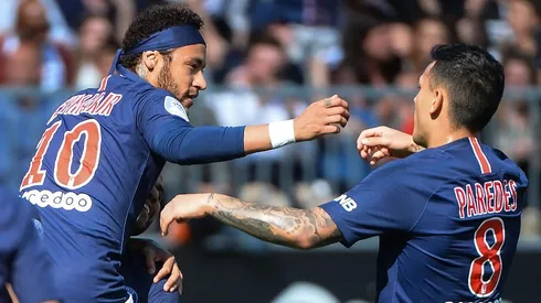 Neymar e Leandro Paredes pelo PSG. Foto: Getty Images