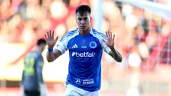 Kaio Jorge, atacante da Raposa. Foto: Marlon Costa/AGIF.