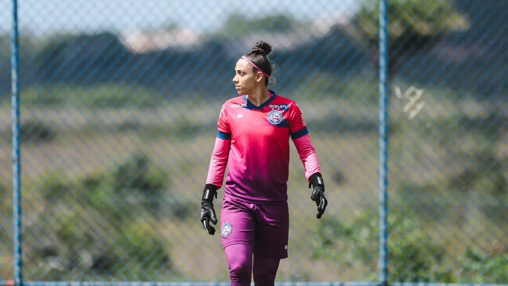 Goleira do Bahia Yanne em treinamento
