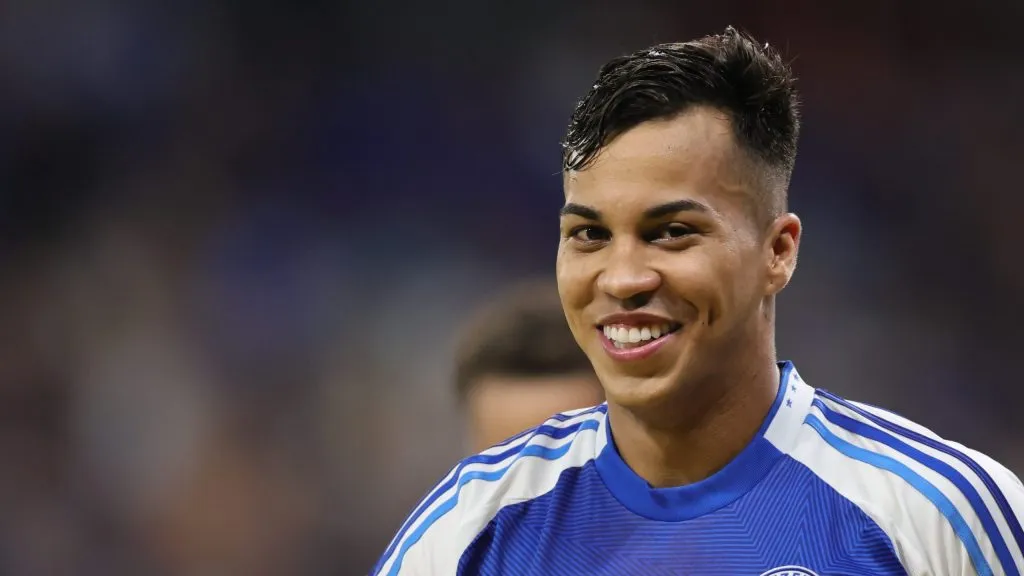 Kaio Jorge, atacante da Raposa. Foto: Gilson Lobo/AGIF.