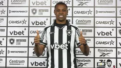 Kaio Pantaleão foi apresentado no Botafogo. Foto: Vitor Silva/Botafogo