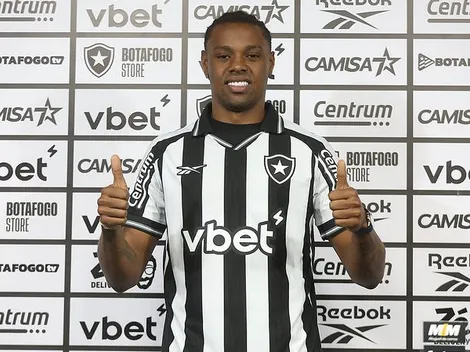 Kaio Pantaleão fala sobre disputa na zaga do Botafogo