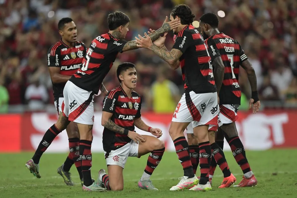 Luiz Araujo jogador do Flamengo comemora seu gol – Foto: Thiago Ribeiro/AGIF