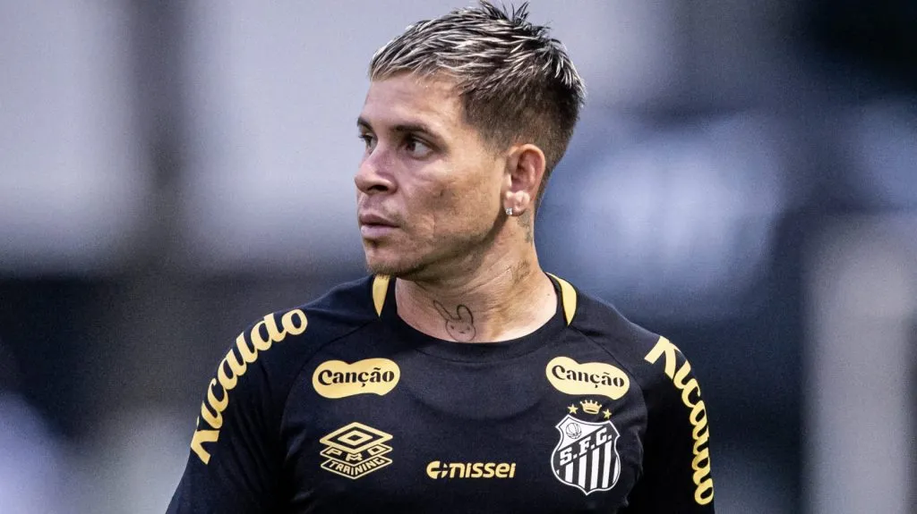 Soteldo não faz mais parte do elenco - Foto: Raul Baretta/SFC.