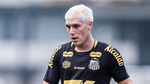 Rollheiser durante jogo-treino contra a Portuguesa Santista.