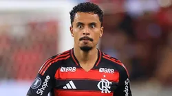 Allan em partida pelo Flamengo. (Photo by Buda Mendes/Getty Images)