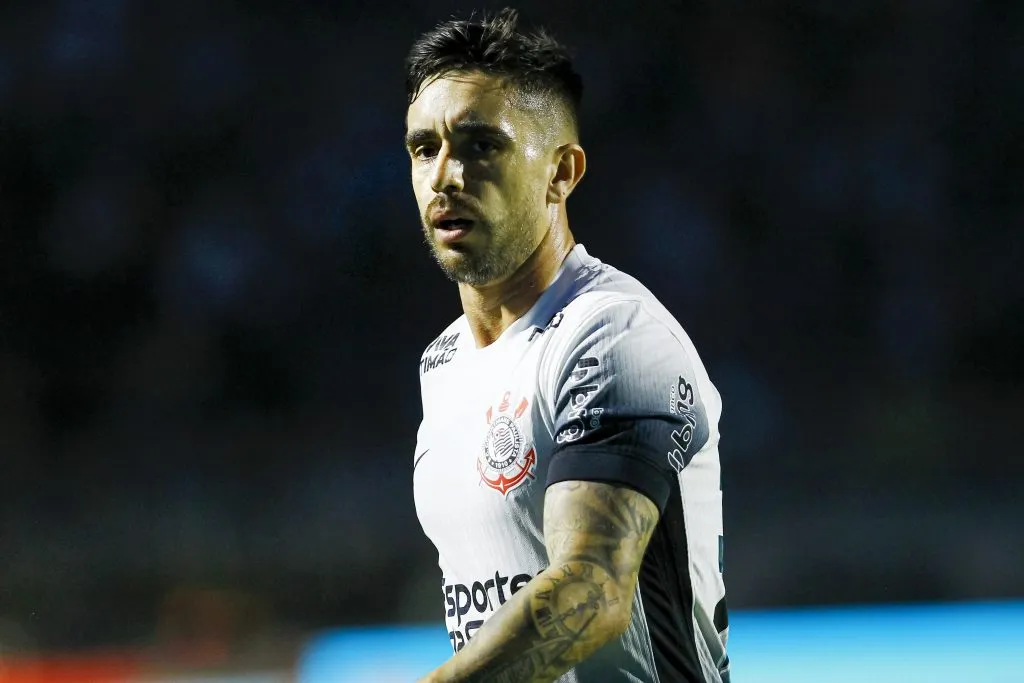 Igor Coronado nunca rendeu o esperado no Corinthians - Foto: Marco Miatelo/AGIF.