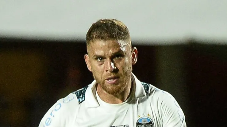 Cuellar durante partida pelo Imortal.