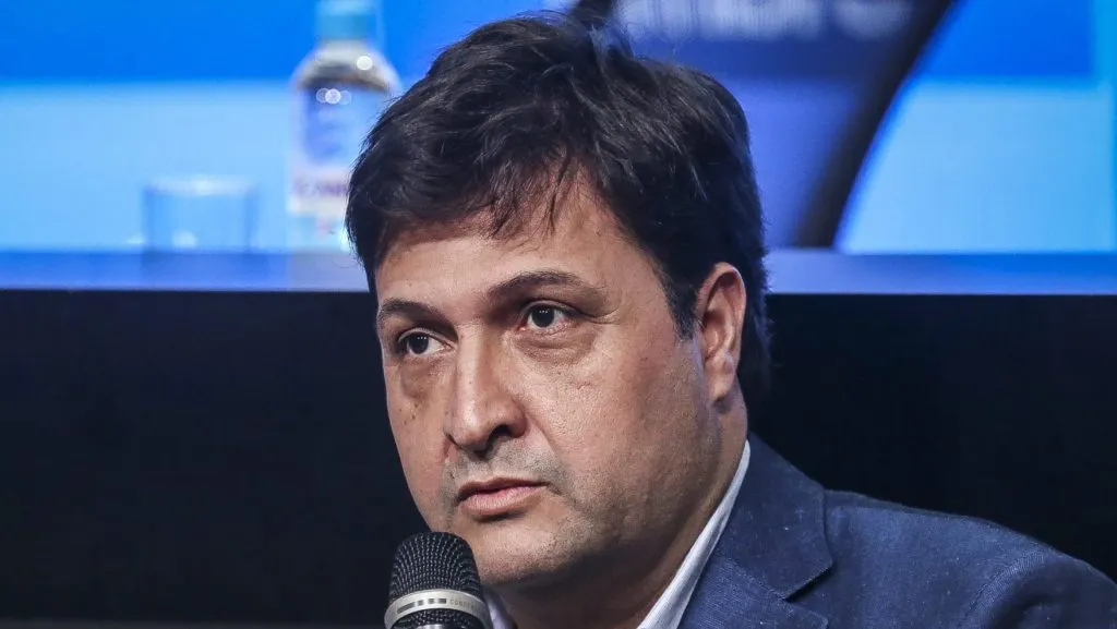 Foto: Fernando Alves/AGIF – Alberto Guerra vai liberar o volante colombiano na janela de julho.