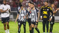 Santos vive momento complicado dentro e fora dos gramados