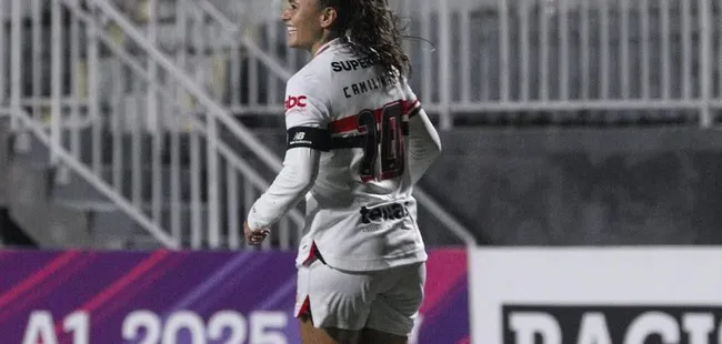 Camilinha marcou o terceiro gol do Tricolor sobre as Bragantinas, no Estádio Gabriel Marques da Silva pelo Brasileirão Feminino. Foto: Carolina Cunha / São Paulo FC