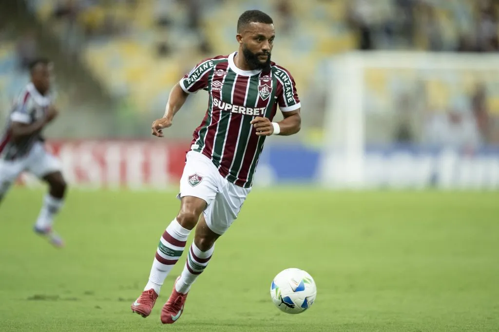 Samuel Xavier em ação pelo Fluminense. Foto: Jorge Rodrigues/AGIF