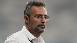 Mattos começa os trabalhos no Santos