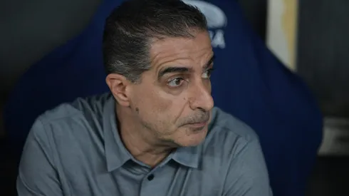 Técnico foi demitido do cargo – Foto: Thiago Ribeiro/AGIF.