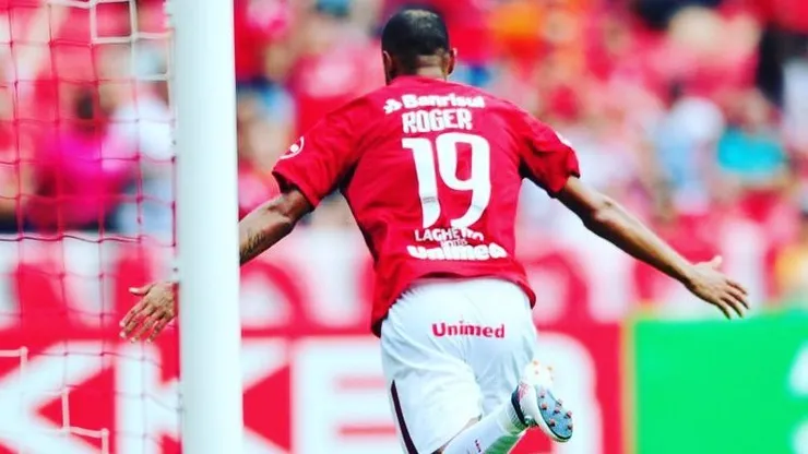 Roger Silva atuando pelo Internacional - Foto: Reprodução/Instagram
