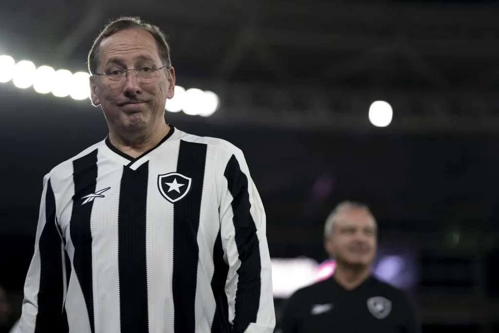 RJ – RIO DE JANEIRO – 23/11/2024 – BRASILEIRO A 2024, BOTAFOGO X VITORIA – John Textor dono da SAF do Botafogo antes da partida contra o Vitoria no estadio Engenhao pelo campeonato Brasileiro A 2024.  Foto: Jorge Rodrigues/AGIF