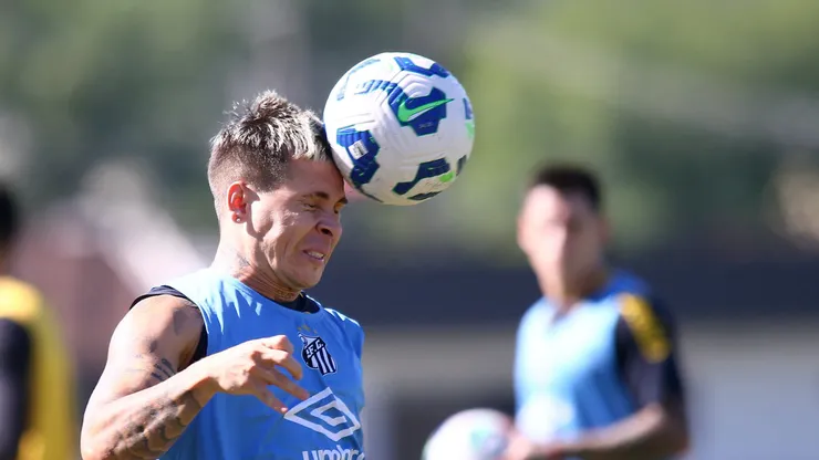 Soteldo jogador do Santos durante treino no Centro de Treinamento CT Rei Pele. Foto: Mauricio De Souza/AGIF