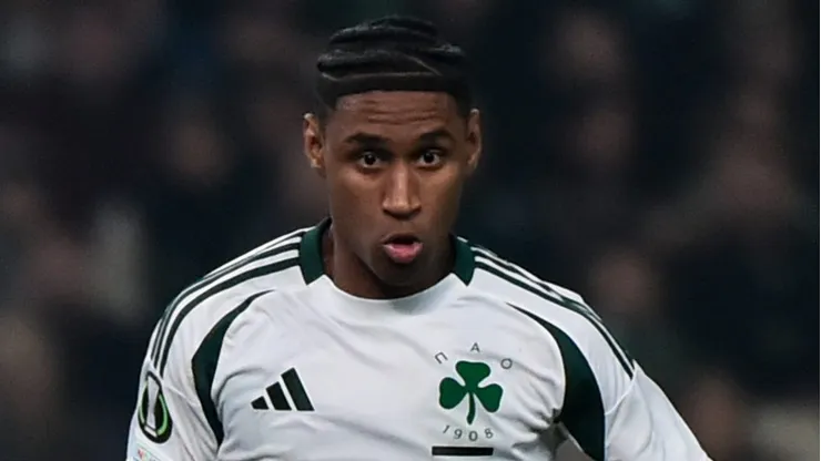 Tetê, atacante do Panathinaikos, ex-Grêmio - Foto: Milos Bicanski/Getty Images