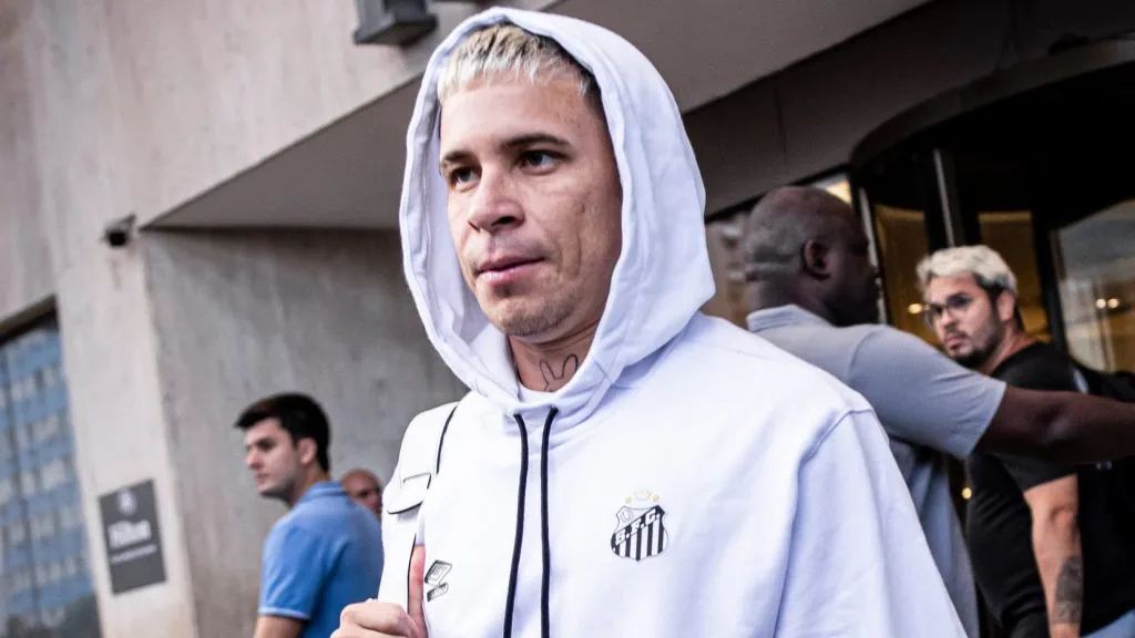 Soteldo chegando ao Maracanã. Foto: Raul Baretta/SFC