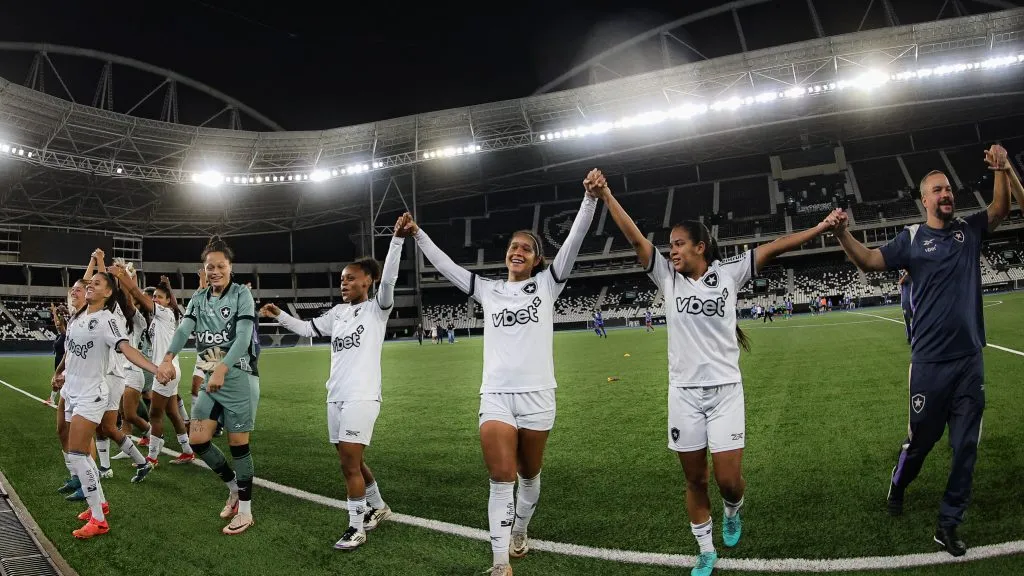 Jogadoras do time feminino do Botafogo