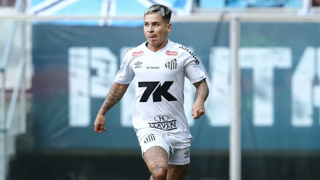 Soteldo deixou o Santos após desentendimento com Neymar – Foto: Pedro H. Tesch/Getty Images