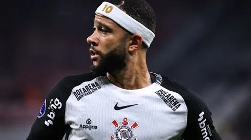 Memphis Depay teve a situação revelada por Fabinho Soldado