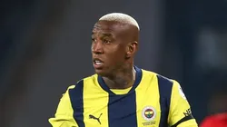 Anderson Talisca pode ter um companheiro vindo do Atlético-MG.