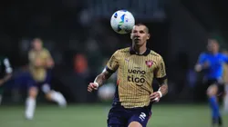 Alan Benitez jogador do Cerro Porteno durante partida contra o Palmeiras no estadio Arena Allianz Parque pelo campeonato Copa Libertadores 2025. Foto: Ettore Chiereguini/AGIF