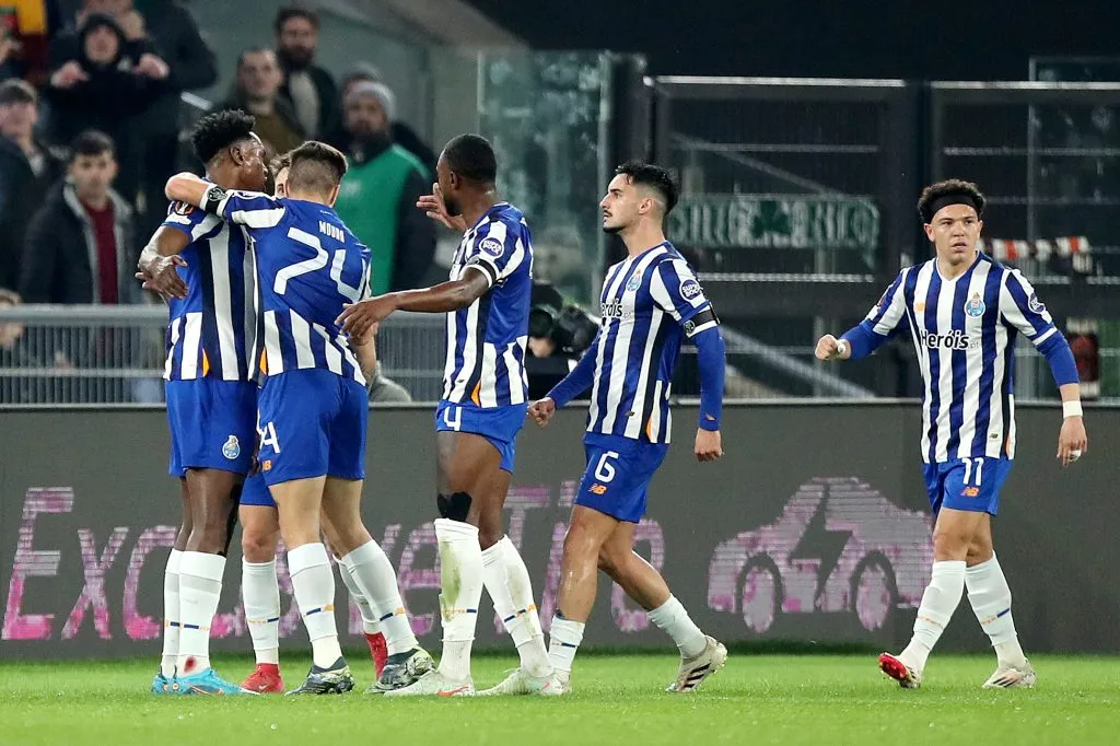 Equipe do Porto em partida contra Roma – (Photo by Paolo Bruno/Getty Images)