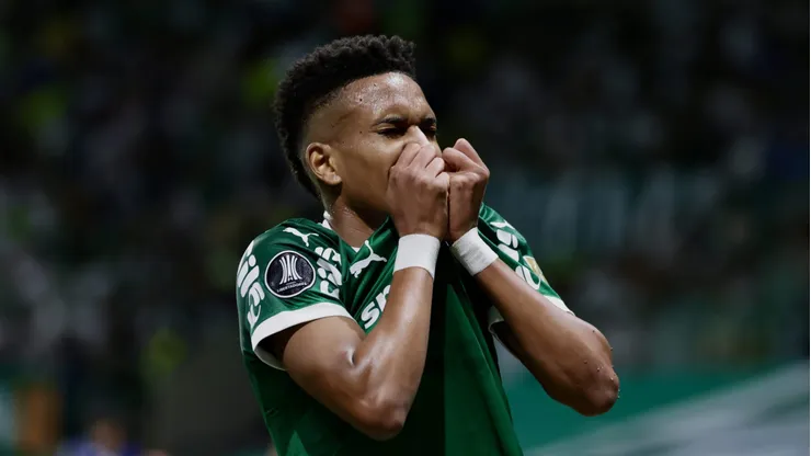 Estevão, atacante do Palmeiras, vai se despedir durante o Mundial. Foto: Marcello Zambrana/AGIF