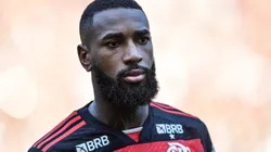 Gerson durante partida entre Flamengo e Atlético-GO, no Maracanã, pelo Brasileirão 2024.