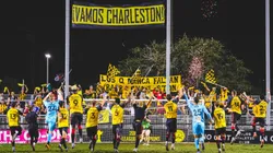 Torcida do Charleston, adversário do Fluminense - Foto: Divulgação/Charleston