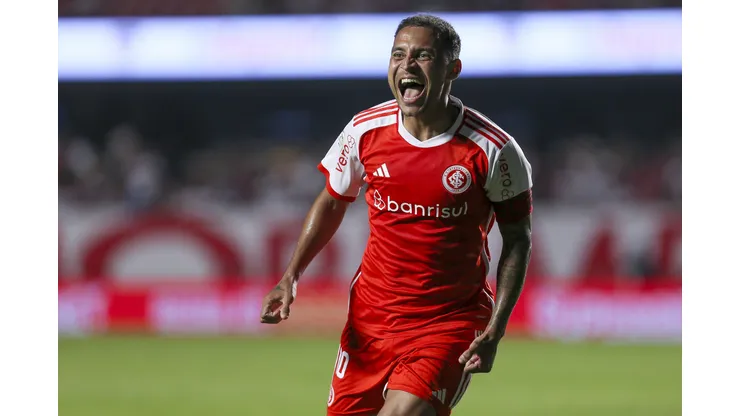 Alan Patrick será desfalque na próxima rodada (Photo by Ricardo Moreira/Getty Images)