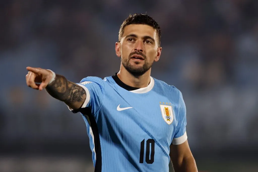 Pelo Uruguai, Arrascaeta foi o maior destaque entre os convocados rubro-negros. Foto: Ernesto Ryan/Getty Images.