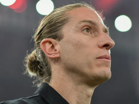 Filipe Luís recebe balanço dos convocados após Data FIFA
