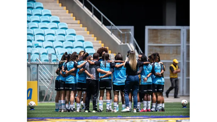 Cyro Leães é o novo técnico das Mosqueteiras