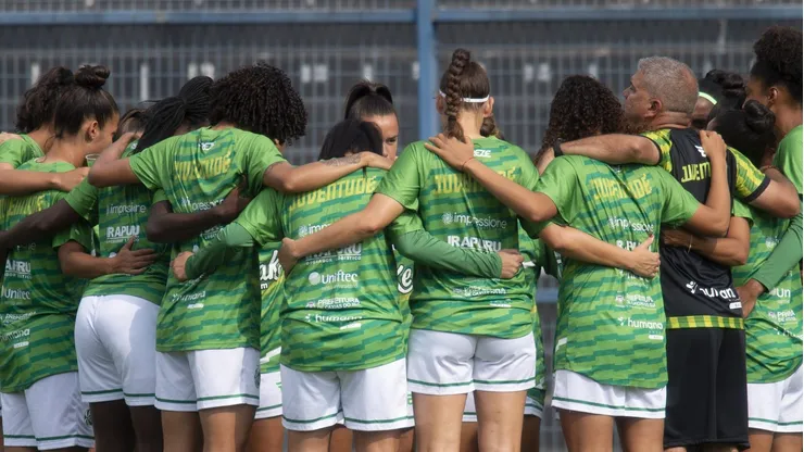 Equipe Juventude. Foto: Anderson Romão/AGIF